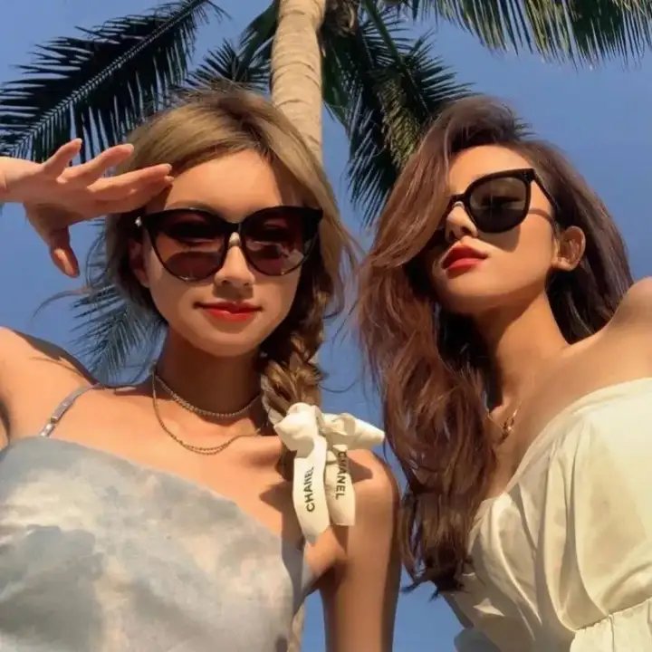 德扑女王2：双面鬼王